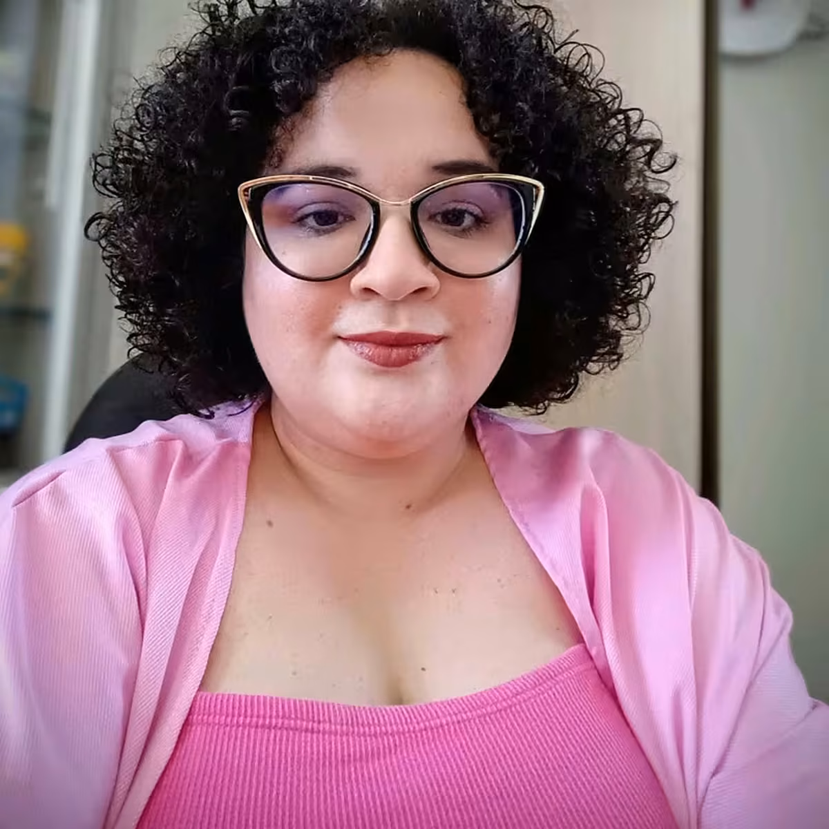 Vivian Maria Oliveira Ferreira, psicóloga, CRP 11/21629